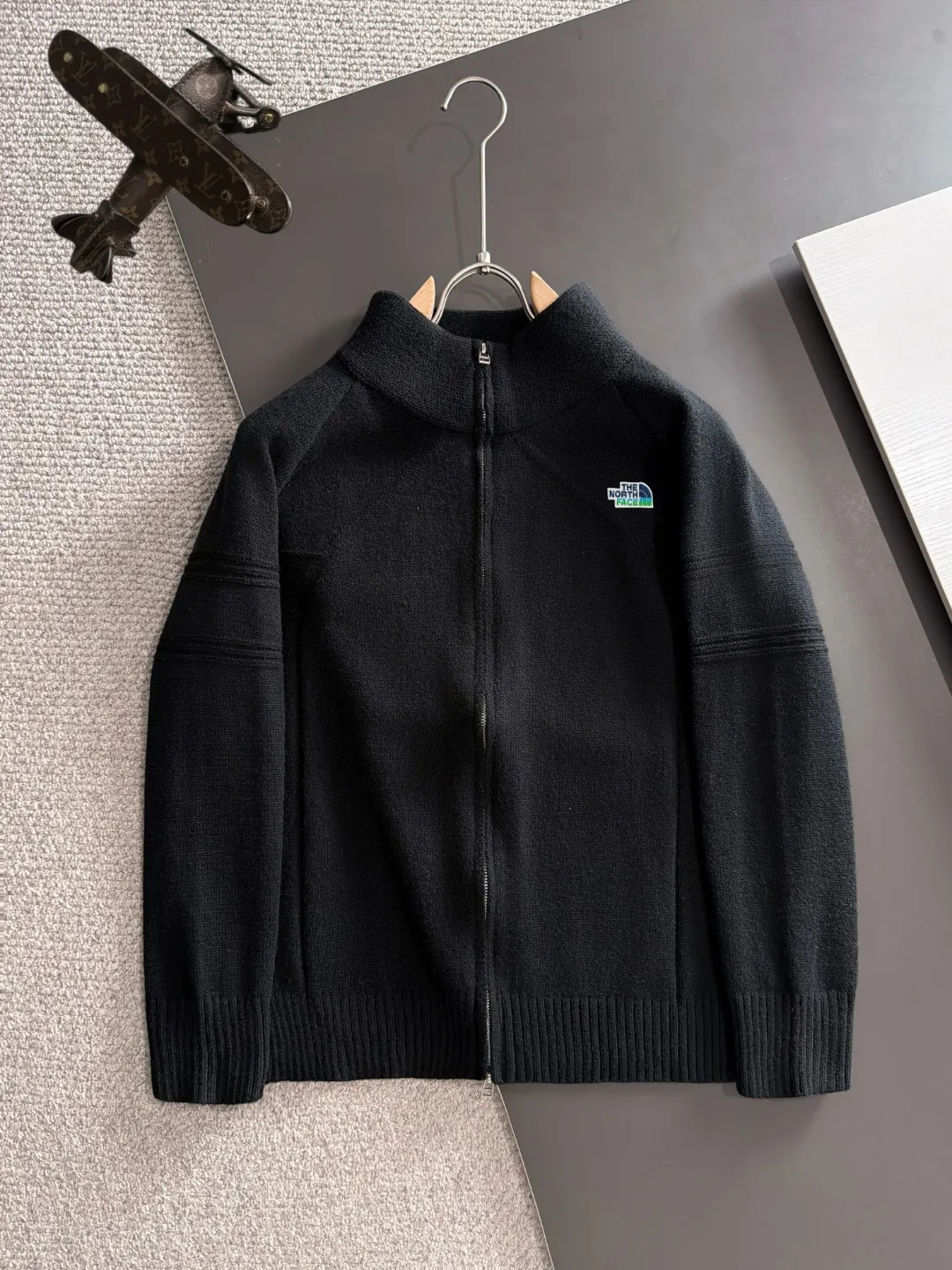 Quality 2026 ， Hot Sale！ . . ，logo ， ！ . . . ！ ！Sizes：M-3XL